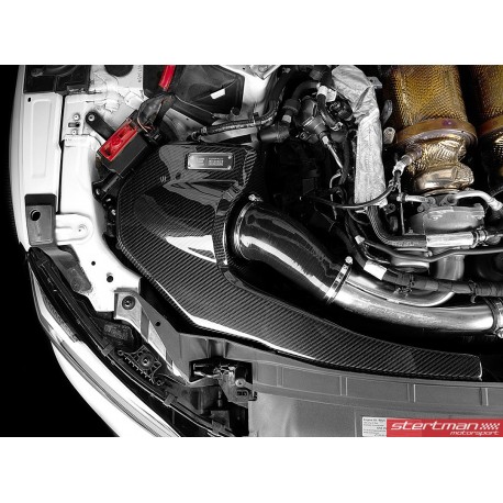Audi RS4 2,9TFSi B9 Integrated Engineering Insugskit i kolfiber